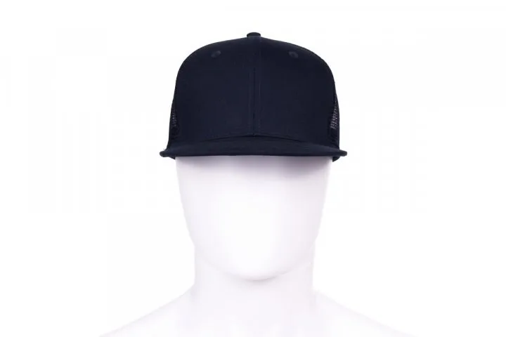 MARINEBLAU/MARINEBLAU